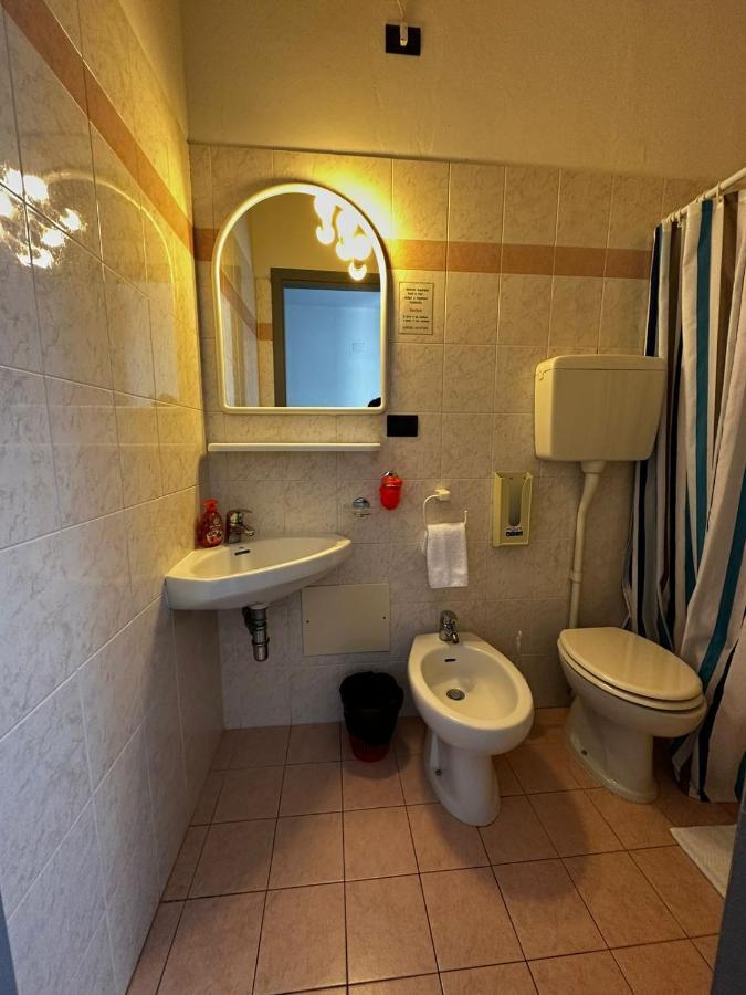 Be Me Hotel Helvetia Tabiano Terme Экстерьер фото