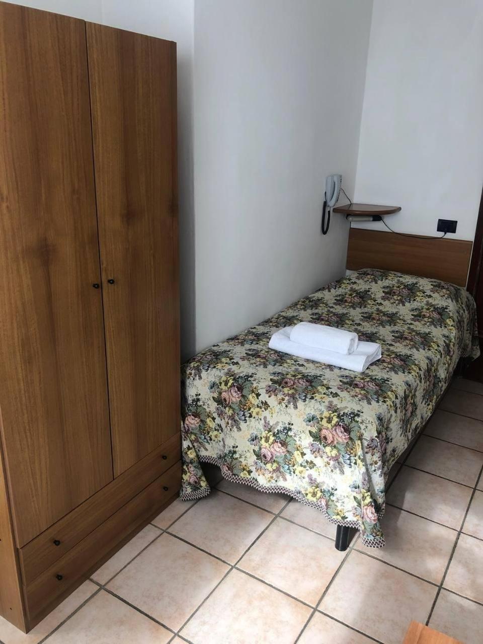 Be Me Hotel Helvetia Tabiano Terme Экстерьер фото