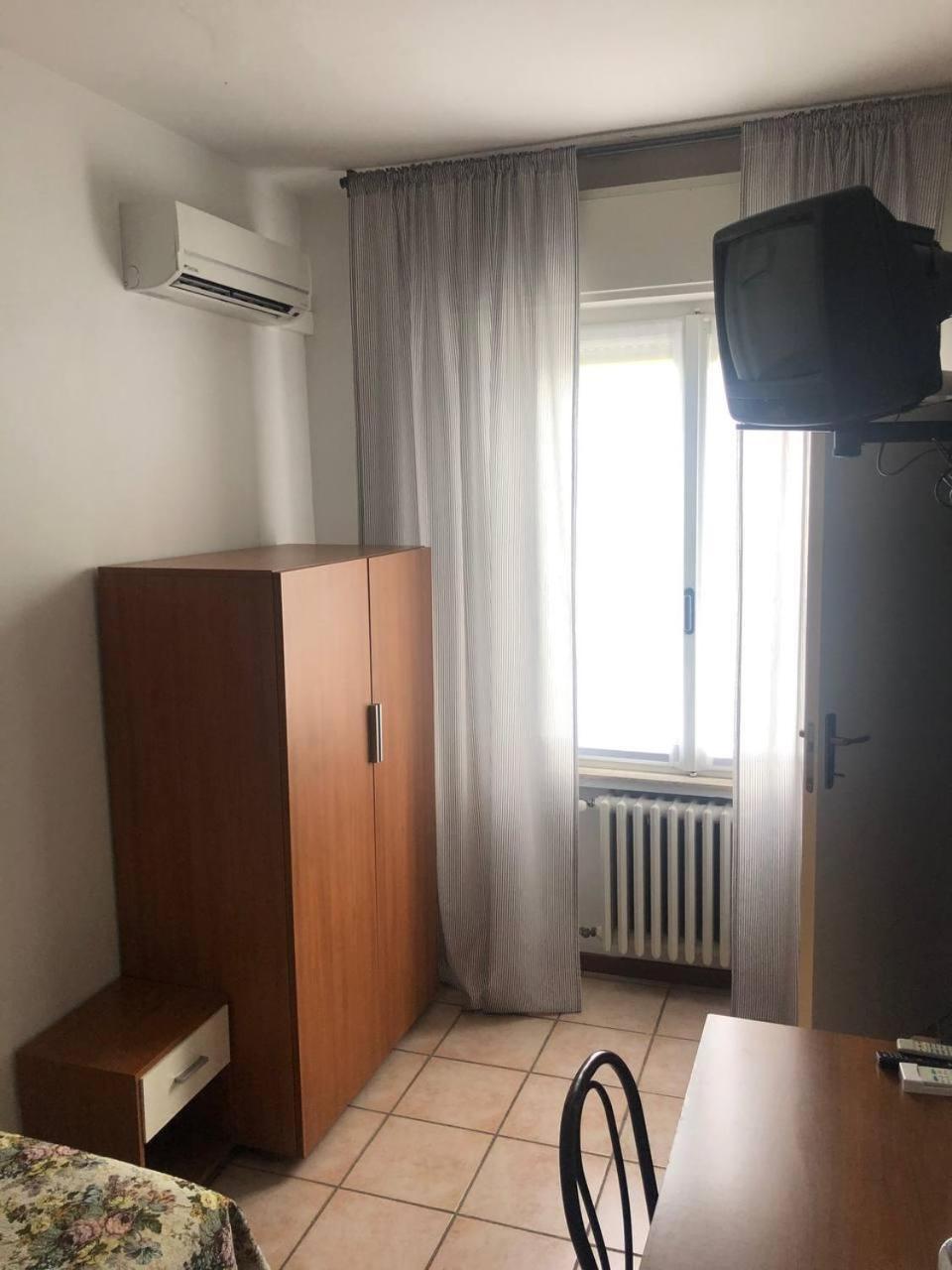 Be Me Hotel Helvetia Tabiano Terme Экстерьер фото